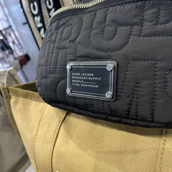 ★★Original Wrapping★★ Marc Jacobs UNISEX NYLON LOGO BELT BAG 4S4HBB001H02 - Picture 4 of 9